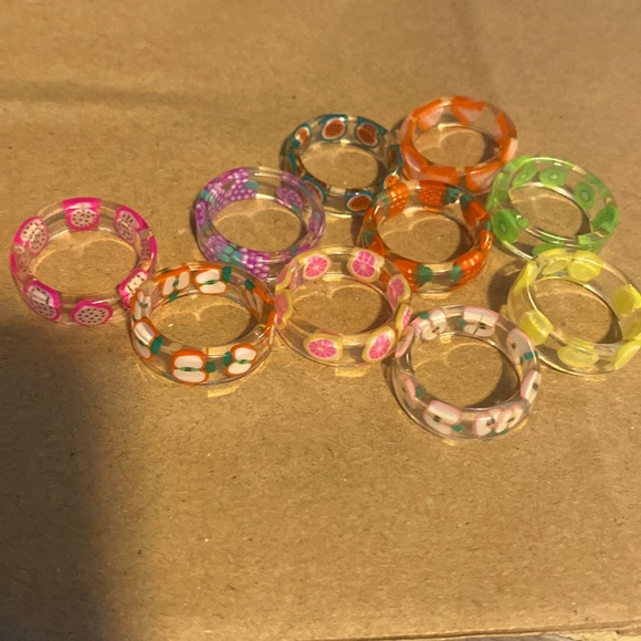 10, clear fruit rings. - Picture 1 of 3
